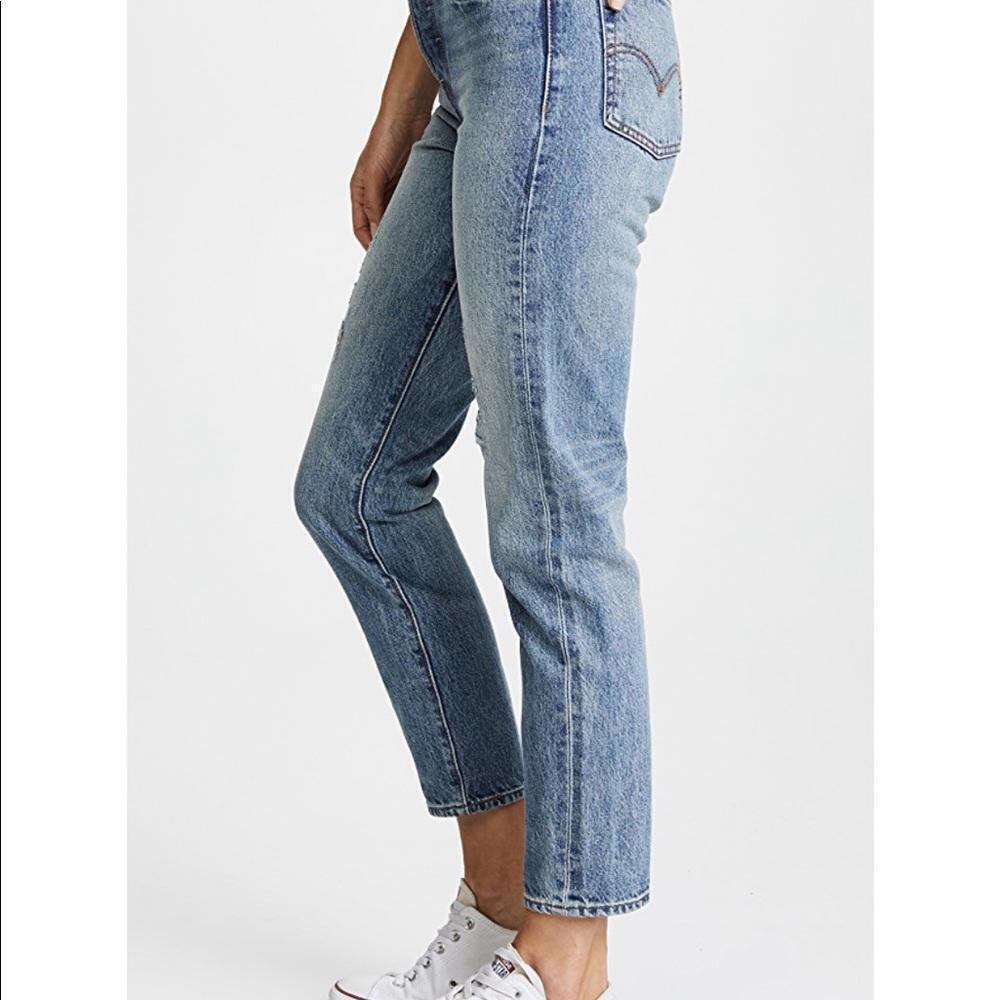 Levi's Wedgie Icon Fit Jeans in Desert Delta Size 26 - Picture 3 of 9